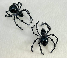 Load image into Gallery viewer, Beaded Black Skull Spider