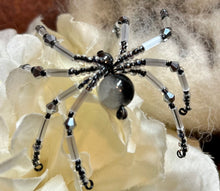 Load image into Gallery viewer, Beaded Black & White Crackle Glass Spiderling