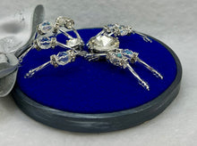 Load image into Gallery viewer, Clear Crystal Spider on Blue 4 Inch Hoop
