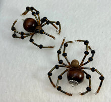 Load image into Gallery viewer, Beaded Dark Brown Wooden Spider