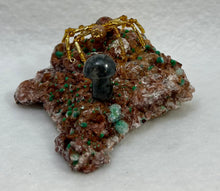 Load image into Gallery viewer, Epidote Display with Carved Soapstone Spiderling