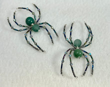 Load image into Gallery viewer, Beaded Green Striped Agate Spider