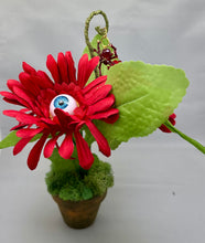 Load image into Gallery viewer, Red Daisy Eyeball Flower Pot with Purple Glass Mini Spider
