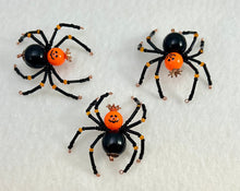 Load image into Gallery viewer, Beaded Pumpkin King Spiderling