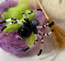 Load image into Gallery viewer, Beaded Spiderweb Spiderling