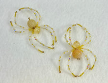 Load image into Gallery viewer, Beaded Cracked Yellow Agate Spider
