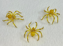Load image into Gallery viewer, Beaded Yellow Agate Spiderling