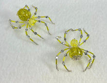 Load image into Gallery viewer, Beaded Yellow Sparkle Spider