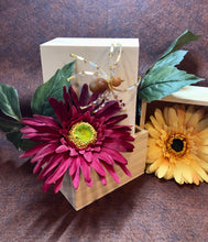 Load image into Gallery viewer, Beaded Banded Brown Agate Spider