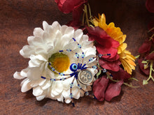 Load image into Gallery viewer, Beaded "Om" Spider