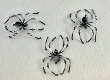 Load image into Gallery viewer, Beaded Black &amp; Clear Crackle Glass Spiderling
