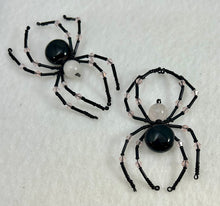 Load image into Gallery viewer, Beaded Black &amp; Pink Agate Spider
