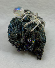 Load image into Gallery viewer, Carborundum Display with Faceted Clear Quartz Spiderling
