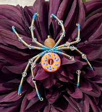 Load image into Gallery viewer, Beaded Donut Spider
