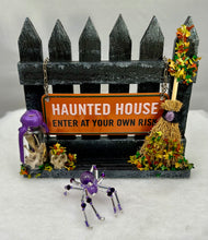 Load image into Gallery viewer, Small Hand Painted Wooden Fence with Amethyst Spiderling
