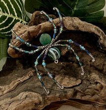 Load image into Gallery viewer, Beaded Green Striped Agate Spider
