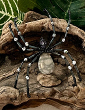 Load image into Gallery viewer, Beaded Grey Marble Spider
