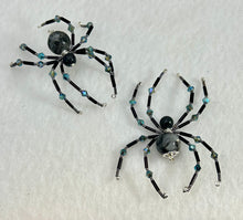 Load image into Gallery viewer, Beaded Labradorite Spider
