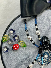 Load image into Gallery viewer, Vintage Cufflink Silver &amp; Blue Portrait on Grey 6 Inch Hoop Spider
