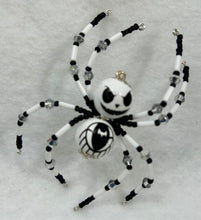 Load image into Gallery viewer, Nightmare Before Christmas Beaded Spider Set
