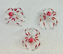 Load image into Gallery viewer, Beaded Peppermint Spiderling
