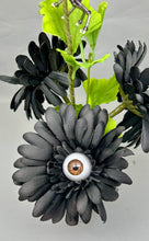 Load image into Gallery viewer, Black Daisy Eyeball Flower Pot with Purple Glass Mini Spider
