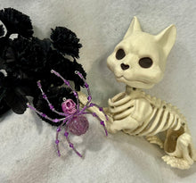 Load image into Gallery viewer, Beaded Purple Skull Spider
