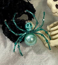 Load image into Gallery viewer, Beaded Teal Skull Spider

