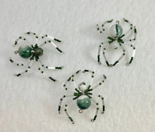 Load image into Gallery viewer, Beaded Tree Agate Spiderling
