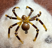 Load image into Gallery viewer, Beaded Wood Spiderling
